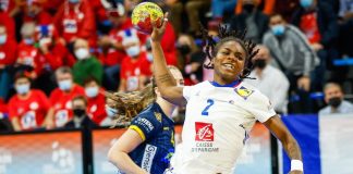 FOTO: Facebook @ihf.info